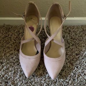 Marc Fisher, size 6, pink felt heels